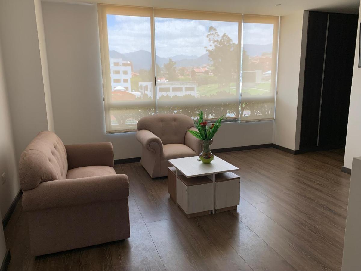 דירות Apartamento En Zona Exclusiva De קואנקה מראה חיצוני תמונה
